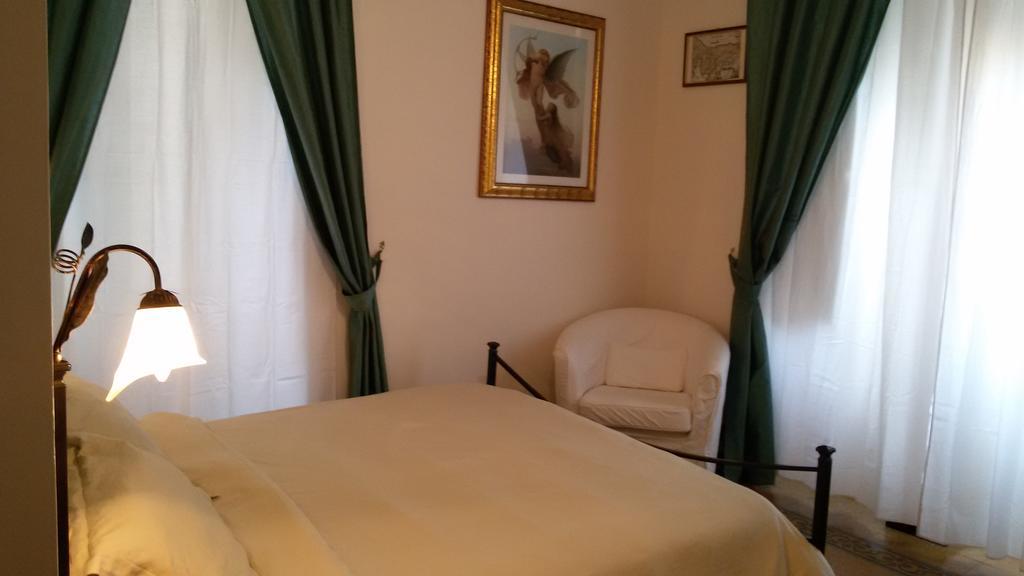 I Tre Pupazzi Bed & Breakfast Roma Phòng bức ảnh